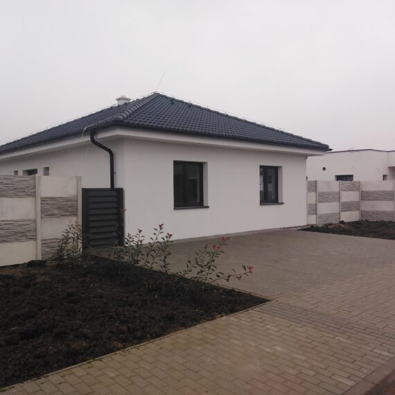 omietka na rodinnom dome