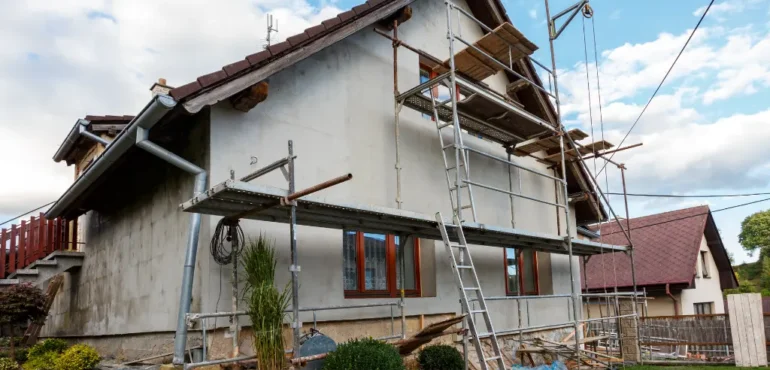 rekonštrukcia domov zo 60. a 70. rokov